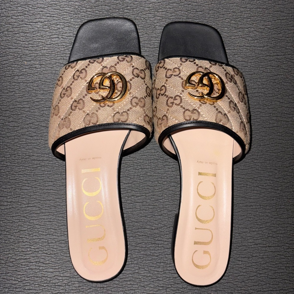 Gucci Women's Jolie Leather GG Canvas Slides
